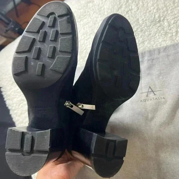 Aquatalia Suede Waterproof  Booties in SIZE US 7.5 - Picture 7 of 7